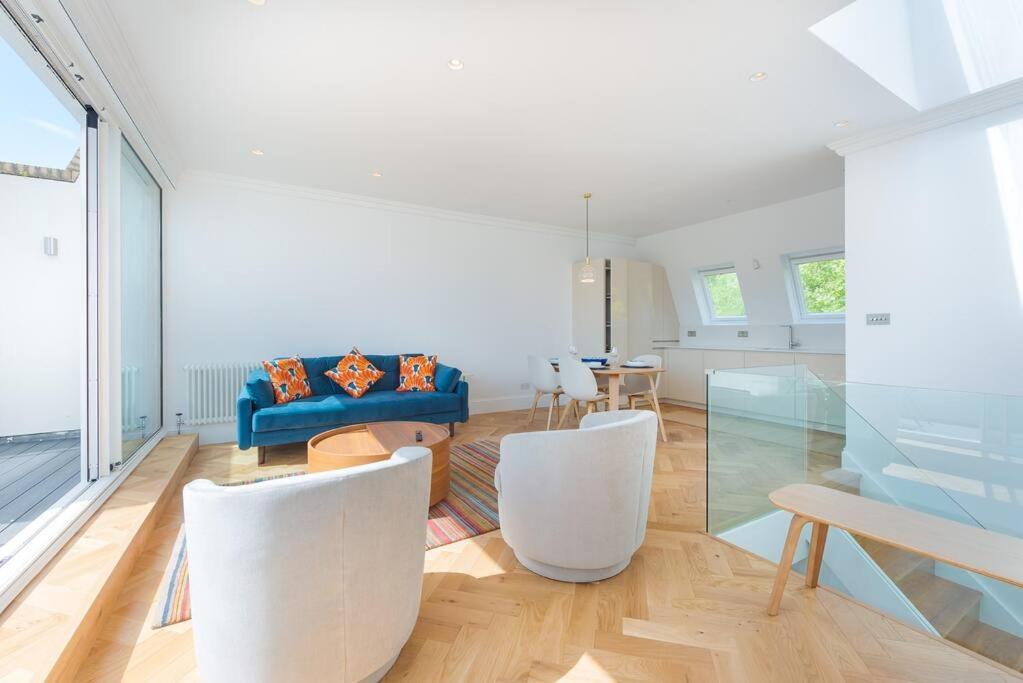 Stunning Two Bed Apartment Rh8 London Exterior foto